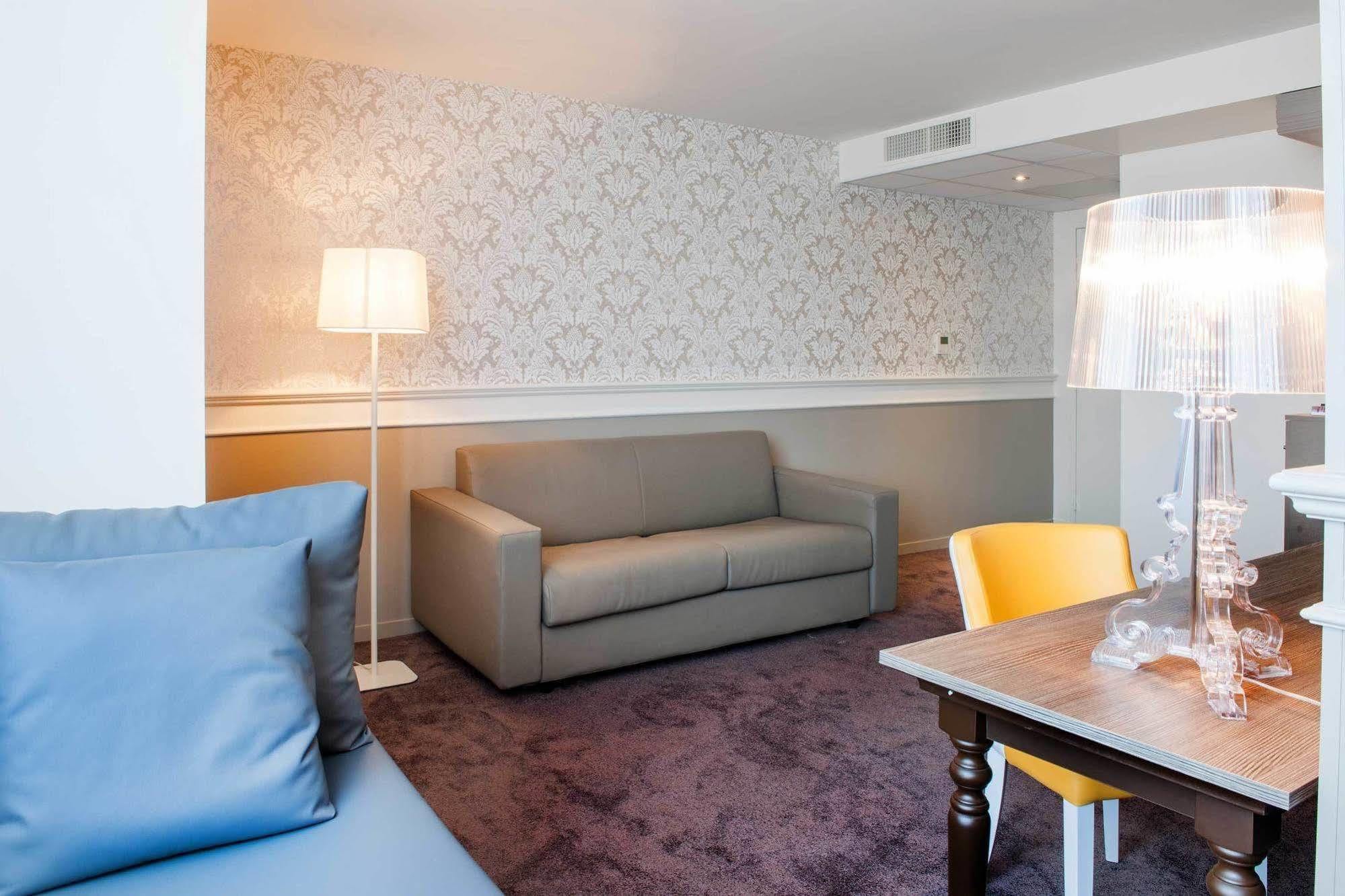 Hotel Chapelle Et Parc 4*